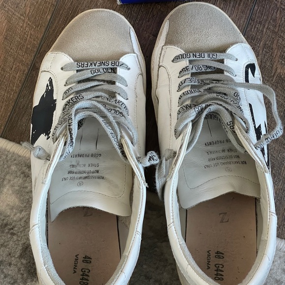 Authentic Golden Goose Superstar Sneaker - Picture 6 of 16